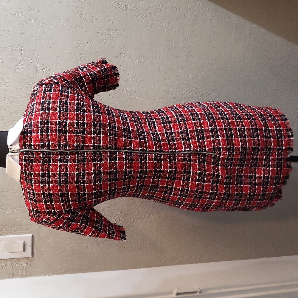 Kingston Grey Bow Neck Red Tweed Short Sleeve Sheath Dress with Fringe Hem - Picture 8 of 10